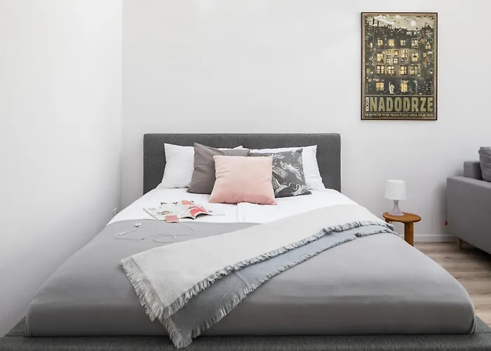 Rent Like Home - River City Apartments